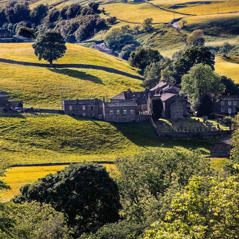 /Portals/0/NADevEventsImages/E2 Guided Walk Geology Around Keld - credit Scenicview Gallery_200.jpg